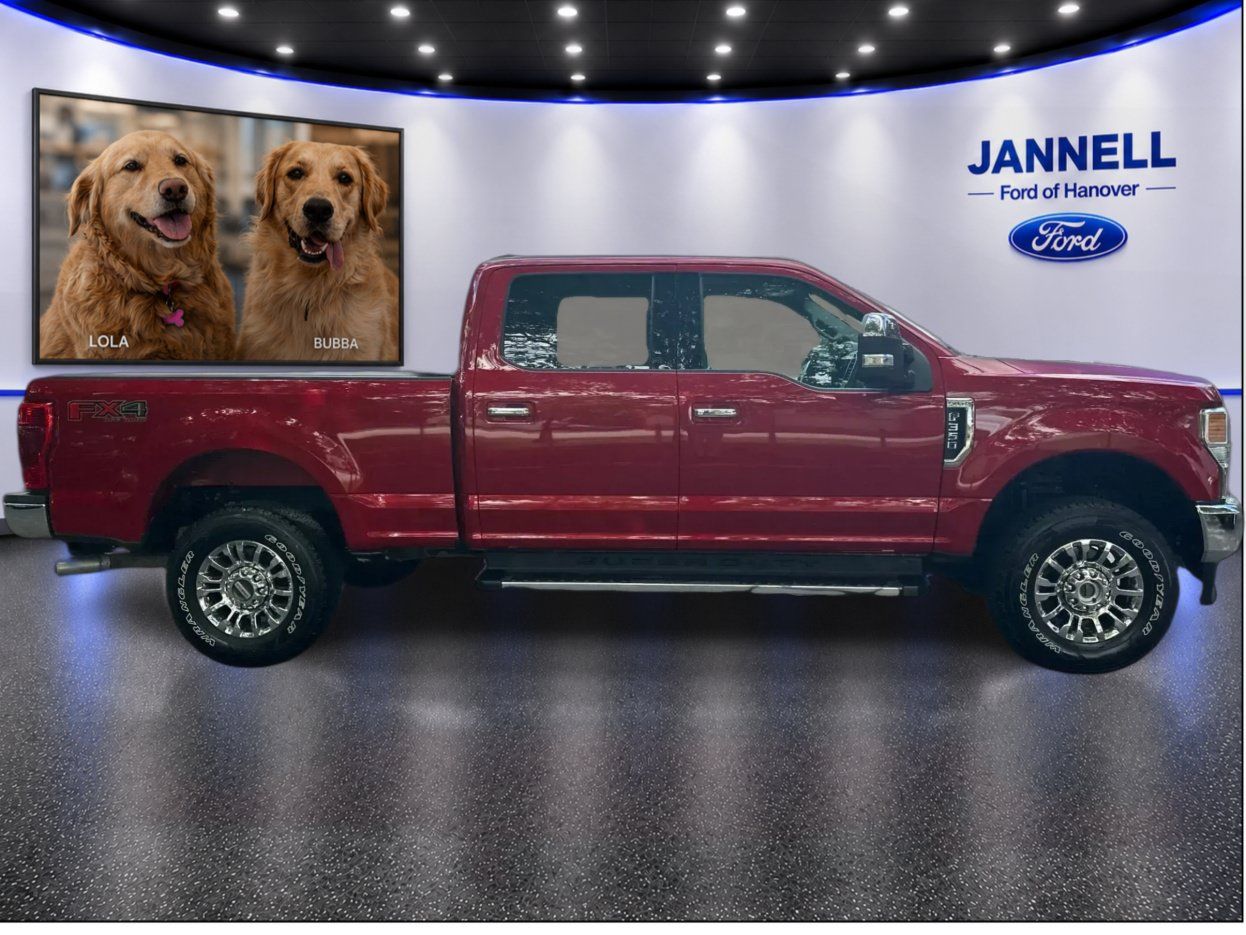 Used 2022 Ford F350 XLT w/ XLT Premium Package AWD/4WD image 4