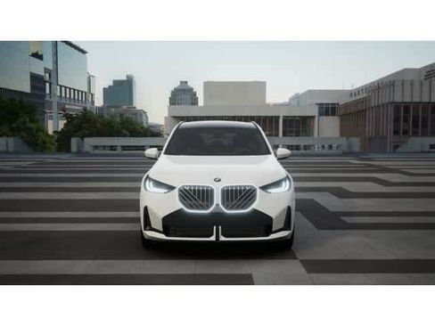 New 2026 BMW X3 xDrive30 w/ M Sport Package image 3