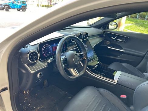 Used 2024 Mercedes-Benz C 300 Sedan image 6