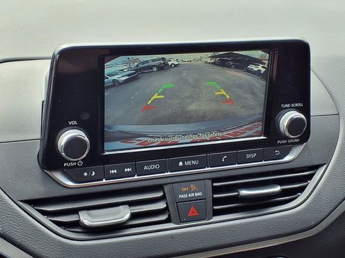 Used 2024 Nissan Altima 2.5 S image 4