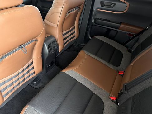 Used 2021 Ford Bronco Sport Outer Banks AWD/4WD image 13