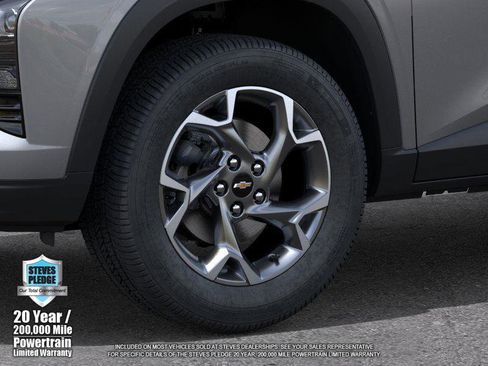New 2026 Chevrolet Trax LT w/ Driver Confidence Package image 9