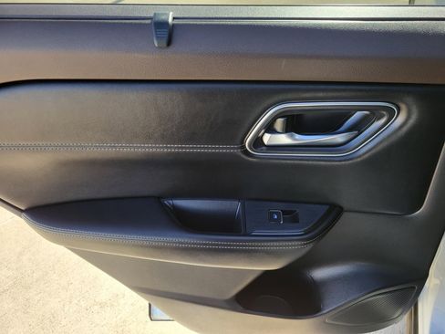 Certified 2021 Nissan Rogue Platinum image 19