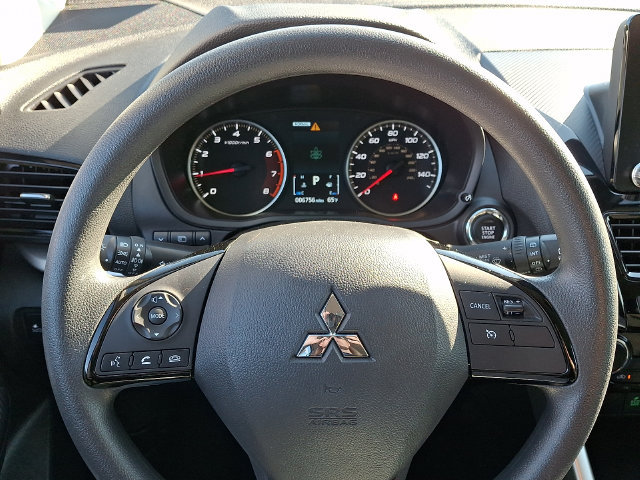 Used 2024 Mitsubishi Eclipse Cross AWD image 18