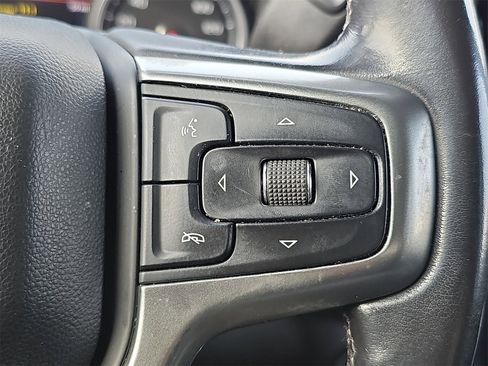 Used 2019 Chevrolet Silverado 1500 LTZ w/ LTZ Premium Package image 17