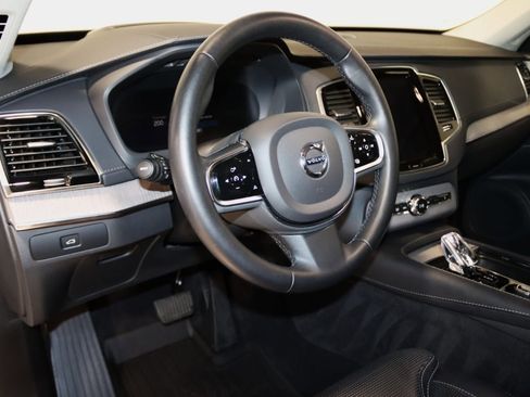 Used 2023 Volvo XC90 B6 Ultimate image 37