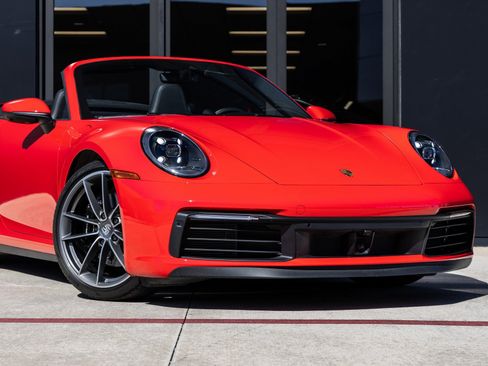Certified 2020 Porsche 911 Carrera S image 9