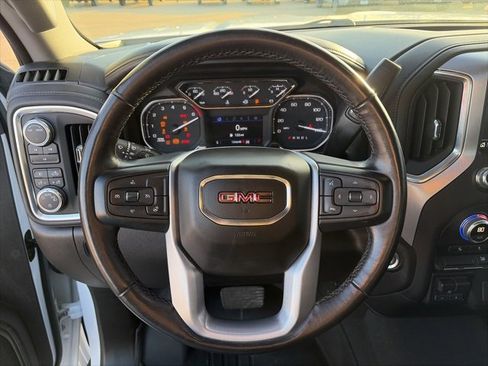 Used 2022 GMC Sierra 2500 SLE w/ SLE Value Package; image 16