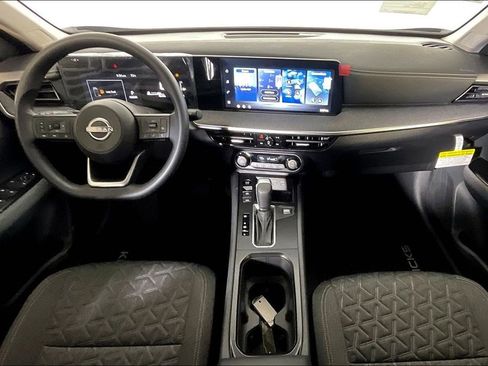 New 2026 Nissan Kicks SV image 2