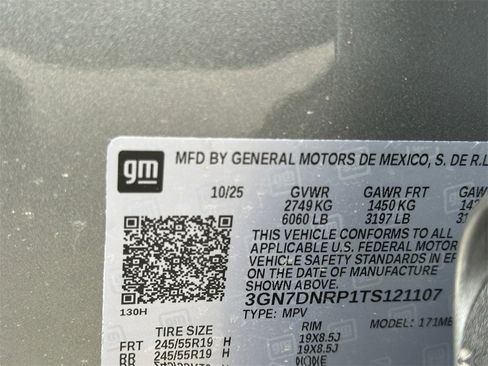 New 2026 Chevrolet Equinox EV LT image 21