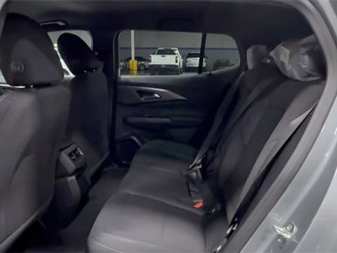 New 2026 Chevrolet Equinox EV LT image 14