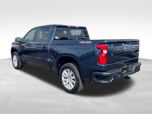 Used 2021 Chevrolet Silverado 1500 Custom w/ LPO, Dark Essentials Package AWD/4WD image 6