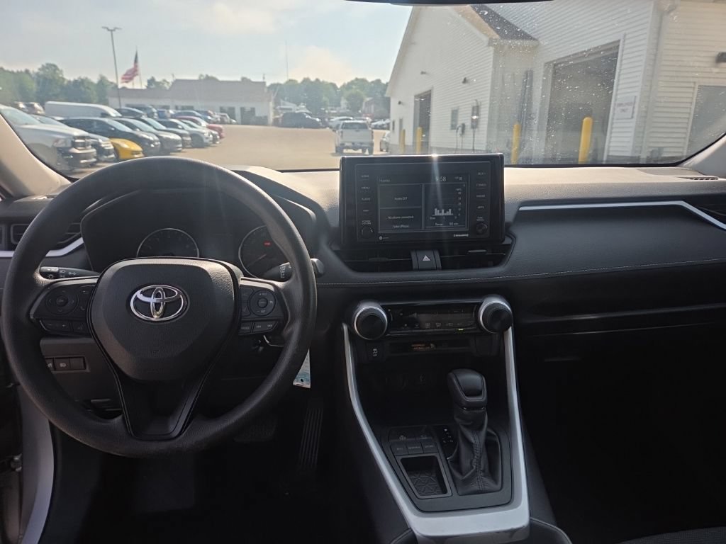Used 2021 Toyota RAV4 LE w/ Carpet Mat Package (TMS) FWD image 9
