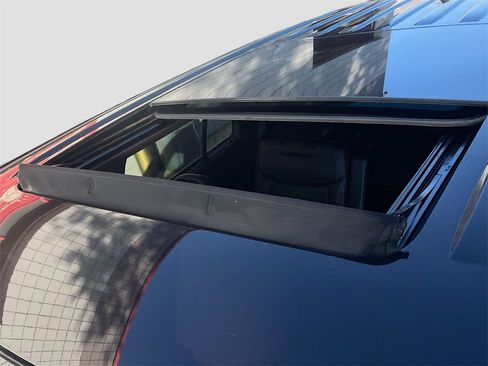 Used 2022 Ford Explorer ST w/ Equipment Group 401A image 22