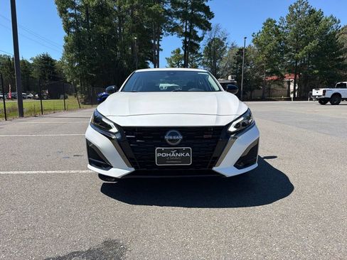 Certified 2025 Nissan Altima 2.5 SR FWD image 3