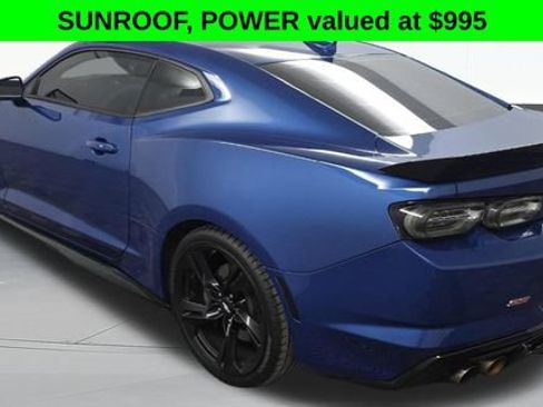 Used 2019 Chevrolet Camaro SS image 3