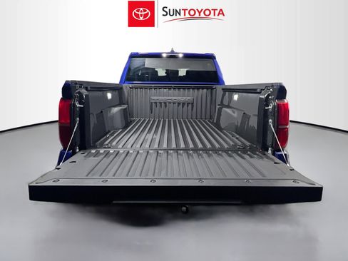 Used 2024 Toyota Tacoma TRD Sport AWD/4WD image 34
