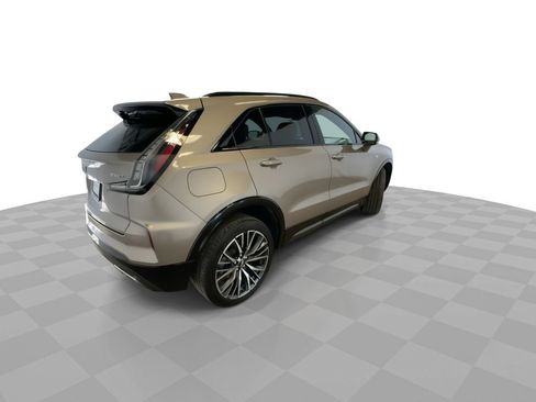 Used 2024 Cadillac XT4 Sport AWD/4WD image 8