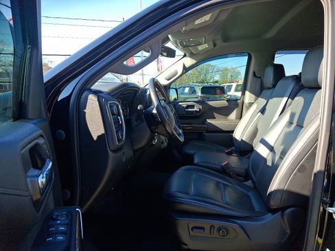 Used 2021 Chevrolet Silverado 1500 RST image 14