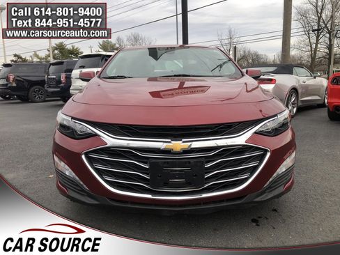 Used 2019 Chevrolet Malibu LT image 2