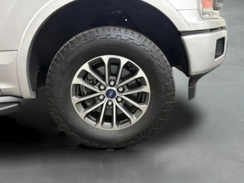 Used 2018 Ford F150 XLT w/ Equipment Group 302A Luxury AWD/4WD image 25