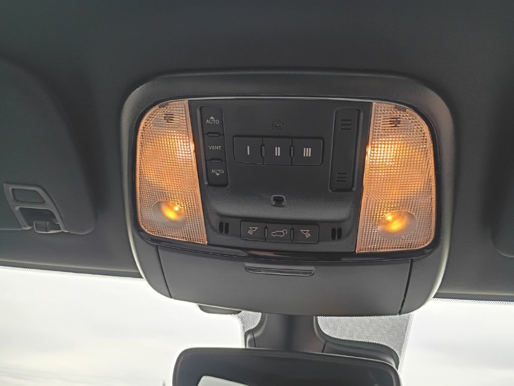 Used 2024 Dodge Durango R/T AWD/4WD image 21