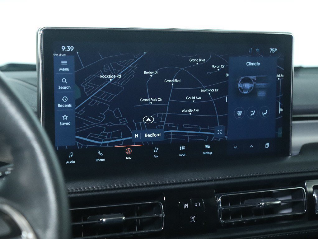 Certified 2023 Lincoln Nautilus AWD w/ Premium Package image 26