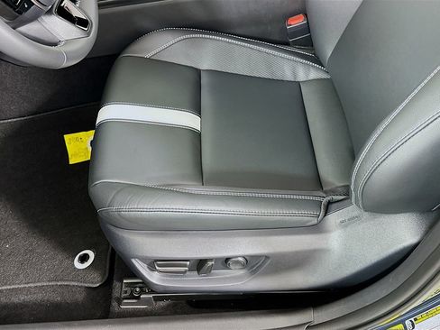 Certified 2026 Toyota Camry SE w/ Convenience Package FWD image 20