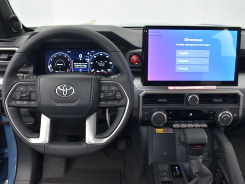 Used 2025 Toyota 4Runner TRD Off-Road Premium AWD/4WD image 20