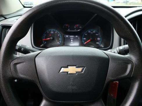 Used 2017 Chevrolet Colorado W/T RWD image 10