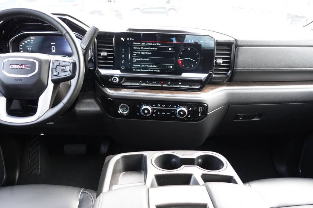 Used 2024 GMC Sierra 1500 Elevation AWD/4WD image 39