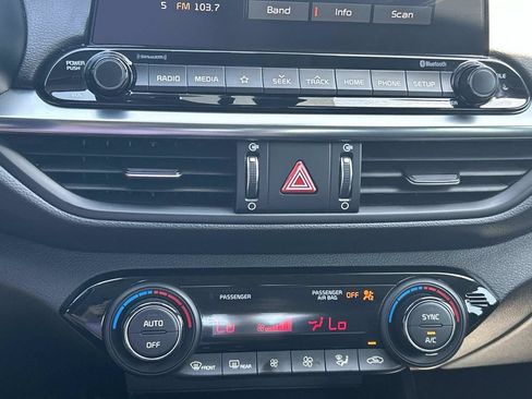 Used 2019 Kia Forte S FWD image 34