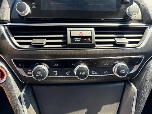 Used 2019 Honda Accord EX-L image 16