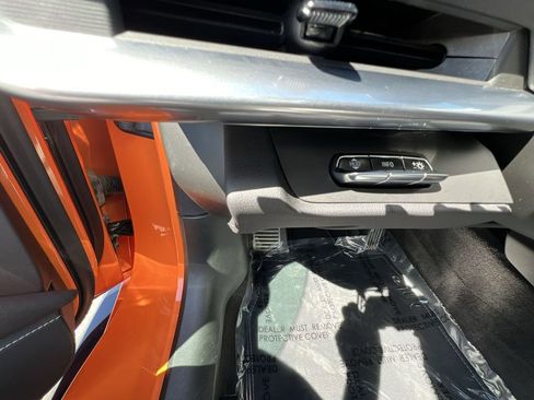 Certified 2024 Chevrolet Corvette E-Ray image 17