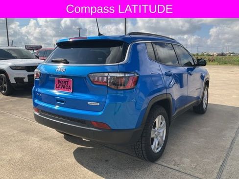 Used 2022 Jeep Compass Latitude image 7