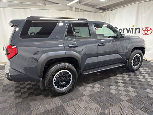 Used 2026 Toyota 4Runner 4WD image 10