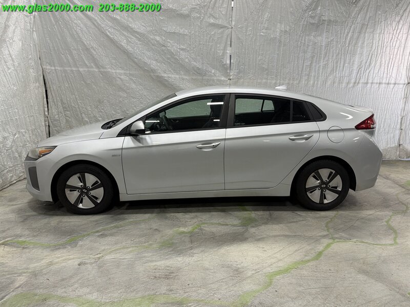 Used 2018 Hyundai Ioniq Blue FWD image 13