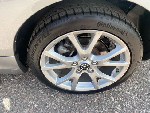 Used 2013 MAZDA MX-5 Miata Grand Touring w/ Premium Pkg image 9