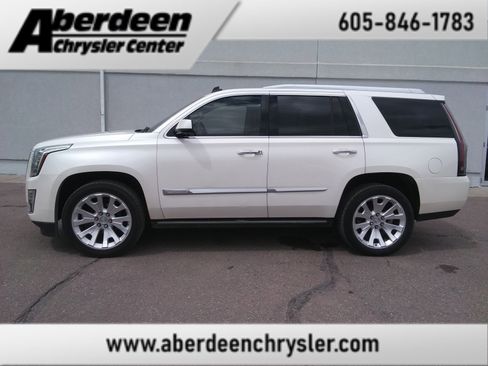Used 2015 Cadillac Escalade Premium AWD/4WD image 1