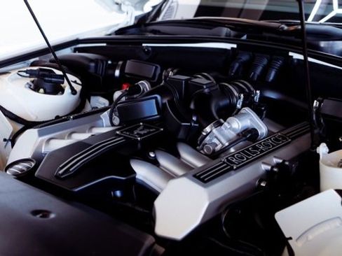 Used 2010 Rolls-Royce Phantom Sedan image 13