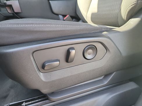 Used 2022 Chevrolet Silverado 1500 Custom w/ LPO, Dark Essentials Package RWD image 18