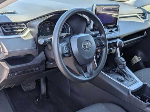 Used 2025 Toyota RAV4 XLE w/ Convenience Package AWD/4WD image 14