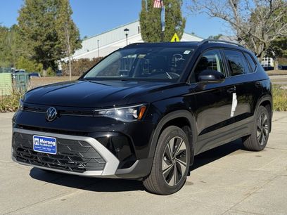 New 2025 Volkswagen Taos SE