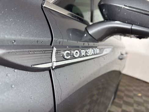 Certified 2022 Lincoln Corsair Reserve w/ Equipment Group 201A image 17