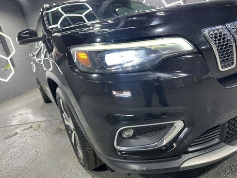 Used 2019 Jeep Cherokee Limited w/ Luxury Group FWD image 20