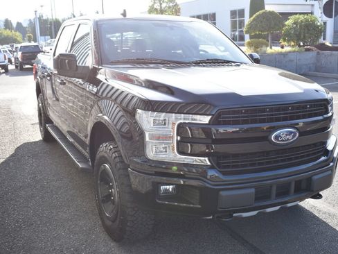 Used 2018 Ford F150 Lariat w/ Equipment Group 502A Luxury AWD/4WD image 3