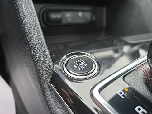 Used 2023 Kia Sportage SX image 39