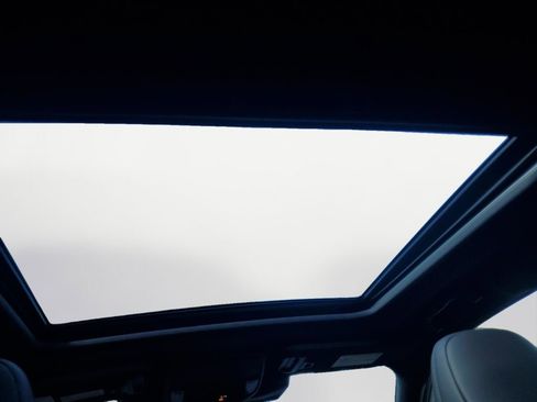 Used 2025 Subaru Forester Limited image 18