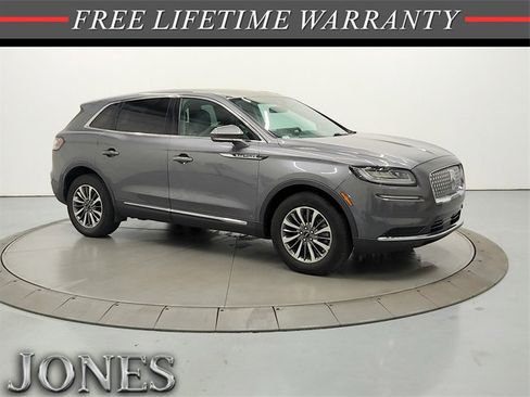 Used 2021 Lincoln Nautilus Reserve image 1