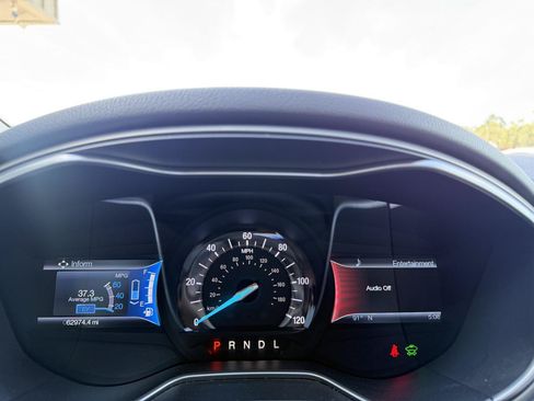 Used 2014 Ford Fusion SE w/ Equipment Group 502A FWD image 22